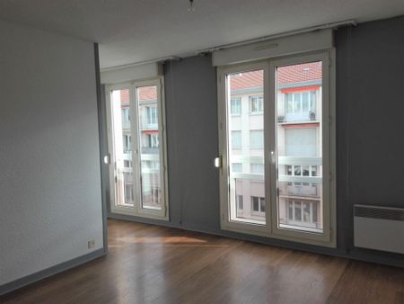 Location Appartement 2 pièces 27m² - Photo 5