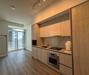 For Lease - 180 Front Street Unit# 2509, Toronto, Ontario - Photo 4