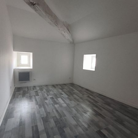 Appartement à louer - COUHE - Photo 3