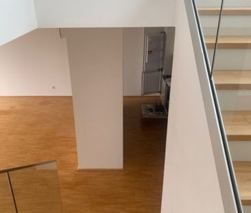 4-ZIMMER | HERRLICHE DG-WOHNUNG | ROOFTOP-TERRASSE - AB SOFORT VERF... - Photo 1