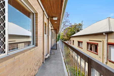 5/489 Milton Rd, Auchenflower QLD 4066 - Apartment For Rent | Domain - Photo 3