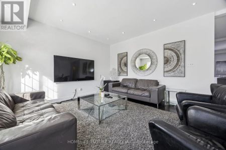 11 PIETRO DRIVE - Photo 3