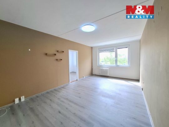 Pronájem bytu 4+1 87 m², Vazovova 3216, Praha - Photo 1