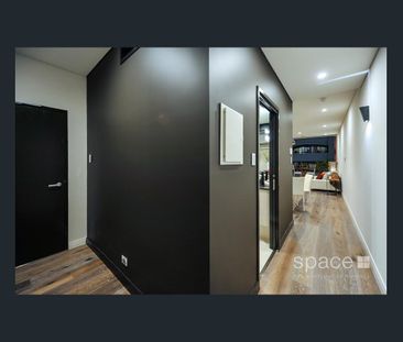 Gem in Fremantle! - Photo 5