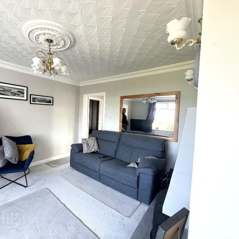 SHORT TERM, 1 Skerryview, Craigahullier, Portrush, BT56 8NJ - Photo 1