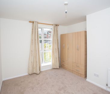 Available unfurnished from 28/11/2025 - Photo 2