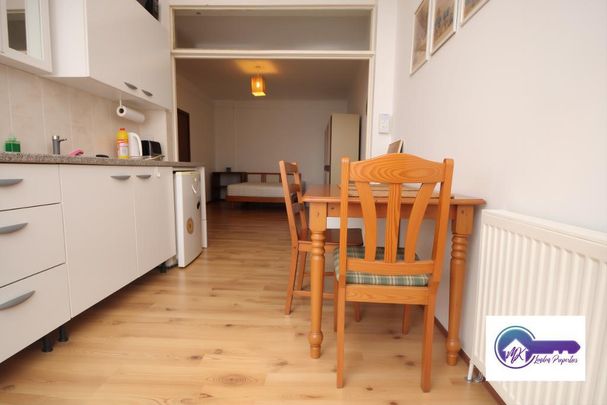 1 Bedroom Studio To Rent - Photo 1