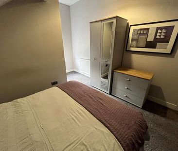 Room in a Shared House, Clifford Place, LS27 - Photo 3