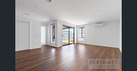 Modern Four-Bedroom Family Home in Strathtulloh – Perfect for Convenience and Comfort! - Photo 2