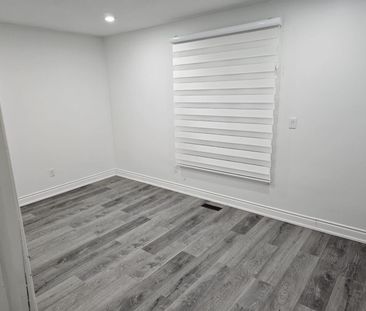 For Lease - 499 Wilson Road Unit# Main Floor, Oshawa, Ontario - Photo 4