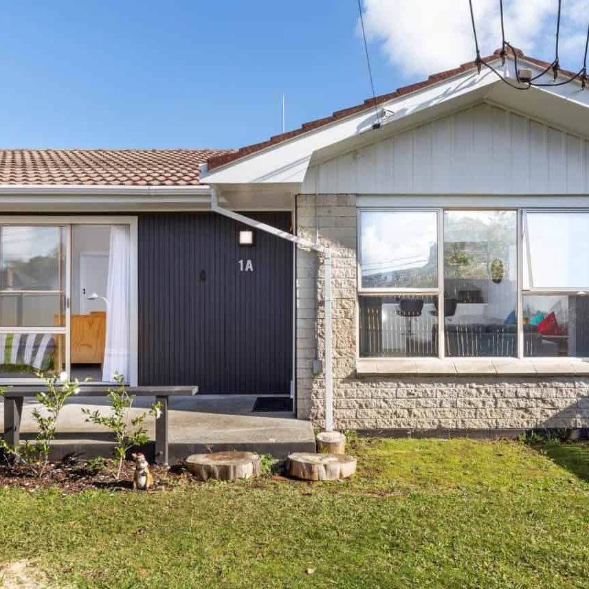 Spacious 3-Bedroom Apartment for Rent in Manurewa, Auckland – $680/week - Photo 1