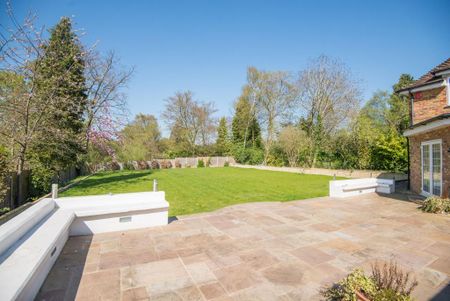 5 bedroom detached house to rent - Photo 4