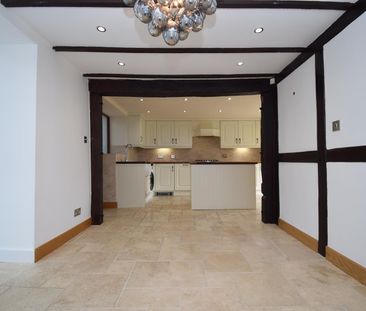 Applehaigh Lane, Notton, Wakefield - Photo 2