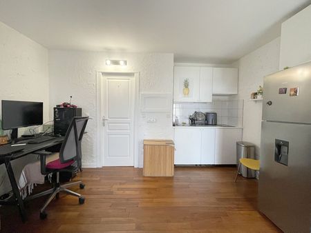 Suresnes (92150) Appartement Suresnes 1 pièce(s) 28.18 m2 - Photo 2