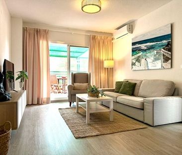 Piso de alquiler en Carrer de Jacinto Benavente, Playa Muchavista - Photo 1