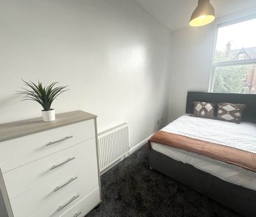 Haddon Road (room 4), Burley, Leeds - Photo 2