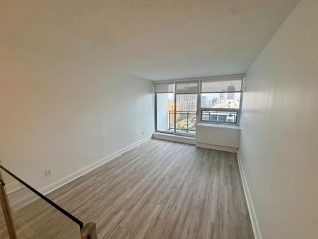 For Lease - 201 Sherbourne Street Unit# 2106, Toronto, Ontario - Photo 2