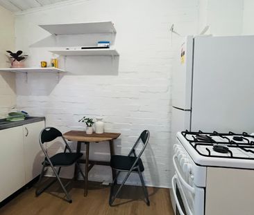 Bondi Junction - Photo 4