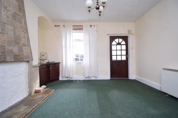 Haigh Lane, Haigh, Barnsley - Photo 1