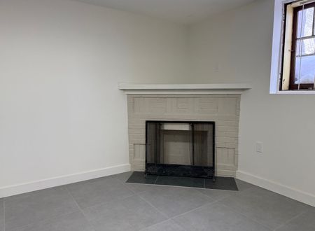 For Lease - 143 Echo Drive Unit# 1, Glebe - Ottawa East and Area, Ontario - Photo 2