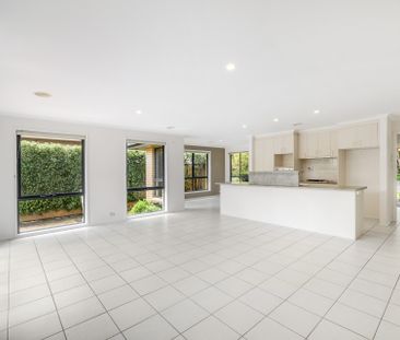 18 Heatherdale Street, Amaroo ACT 2914 - House For Rent | Domain - Photo 1