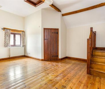 3 bedroom detached house to rent - Photo 3