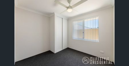 2 BED BEACHSIDE HOME - Photo 3