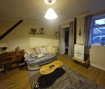 1 bedroom cottage to rent - Photo 2