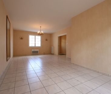 Location Maison 3 pièces 81m² - Photo 1