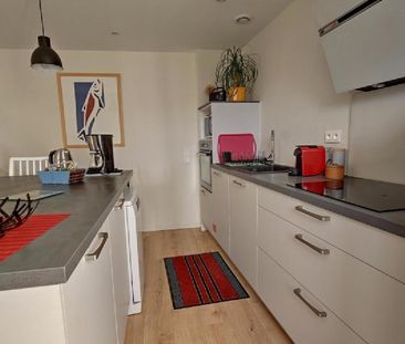 Charmante maison entièrement rénovée et meublée à seulement quelque... - Photo 2