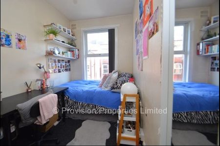 6 Bed Student Houses in Hyde Park Leeds - Photo 2