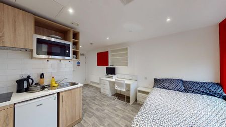 Studio to rent - Photo 2