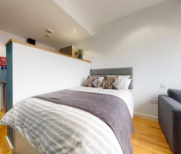 Studio to rent - Photo 5