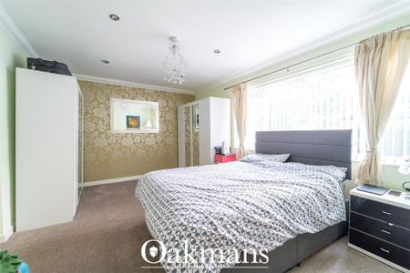 5 bedroom detached house to rent - Photo 3