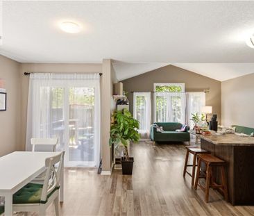 541 WILD IRIS Avenue, Waterloo, Ontario, N2V2W4 - Photo 1