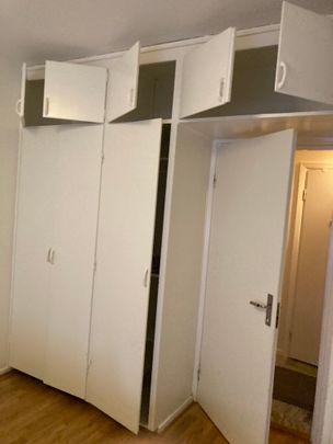 Hannebergsgatan, Solna - Photo 1