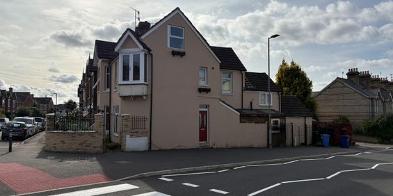1 bedroom terraced to rent Garland Road, Poole, BH15 - Photo 3