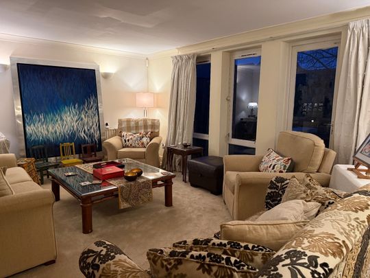 6 Bed Terraced House, Bagleys Lane, SW6 - Photo 1