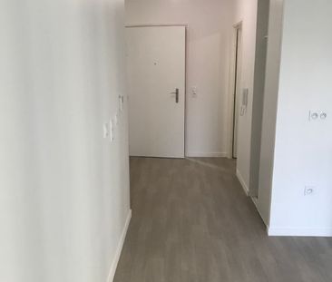 Location appartement 1 pièce, 23.65m², Fresnes - Photo 2