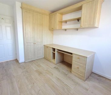 3 bedroom apartment to rent - Photo 2