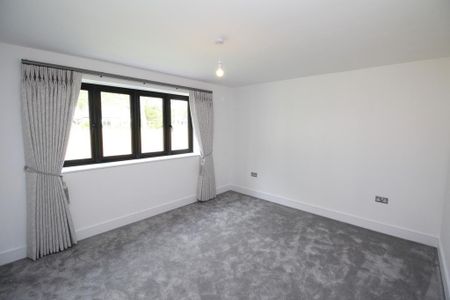 3 bedroom bungalow to rent - Photo 3