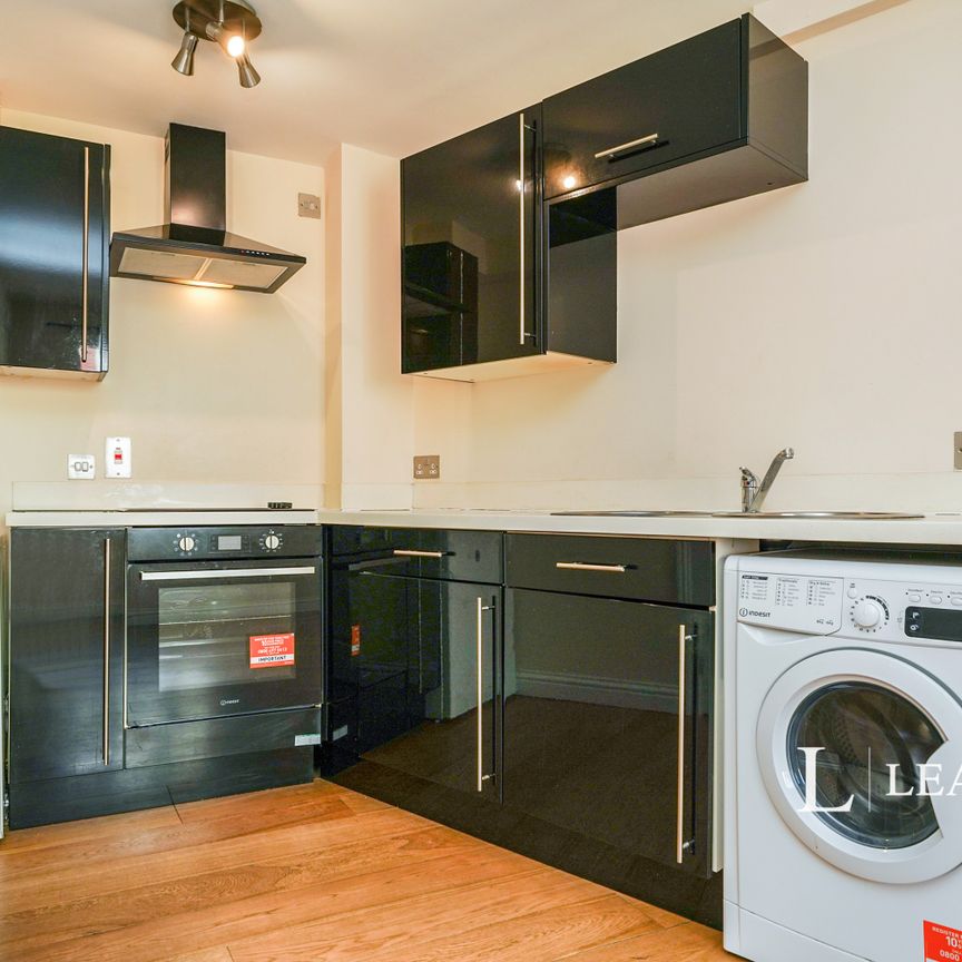 1 bedroom flat to rent Russell House, Russell Street, Stroud, GL5 - Photo 1