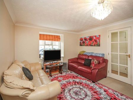 5 Bed Semi-Detached House, Mariner Avenue, B16 - Photo 4