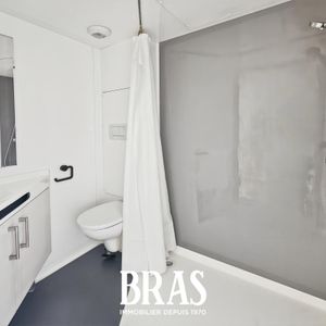 Location Appartement 1 pièce 18m² LA ROCHE SUR YON 85000 - Photo 3