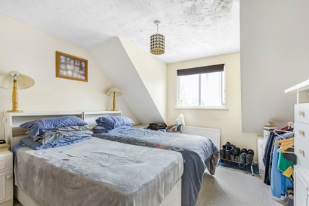 Honeymead, Welwyn, Hertfordshire, AL6 0EG - Photo 4