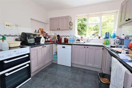 Potters Lane, Send, Woking, Surrey, GU23 - Photo 2