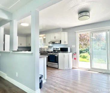1-593 Mt Anne Dr, Waterloo, Ontario N2L 4W6 | 593 Mount Anne Drive,... - Photo 1