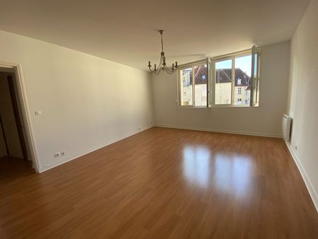 Location Appartement 3 pièces 91m² - Photo 4