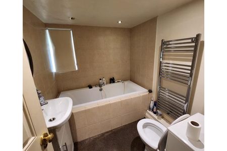 5 bedroom house share to rent - Photo 2