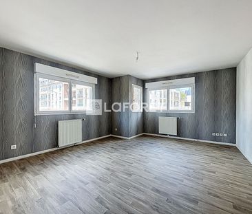 Apartment - Photo 2